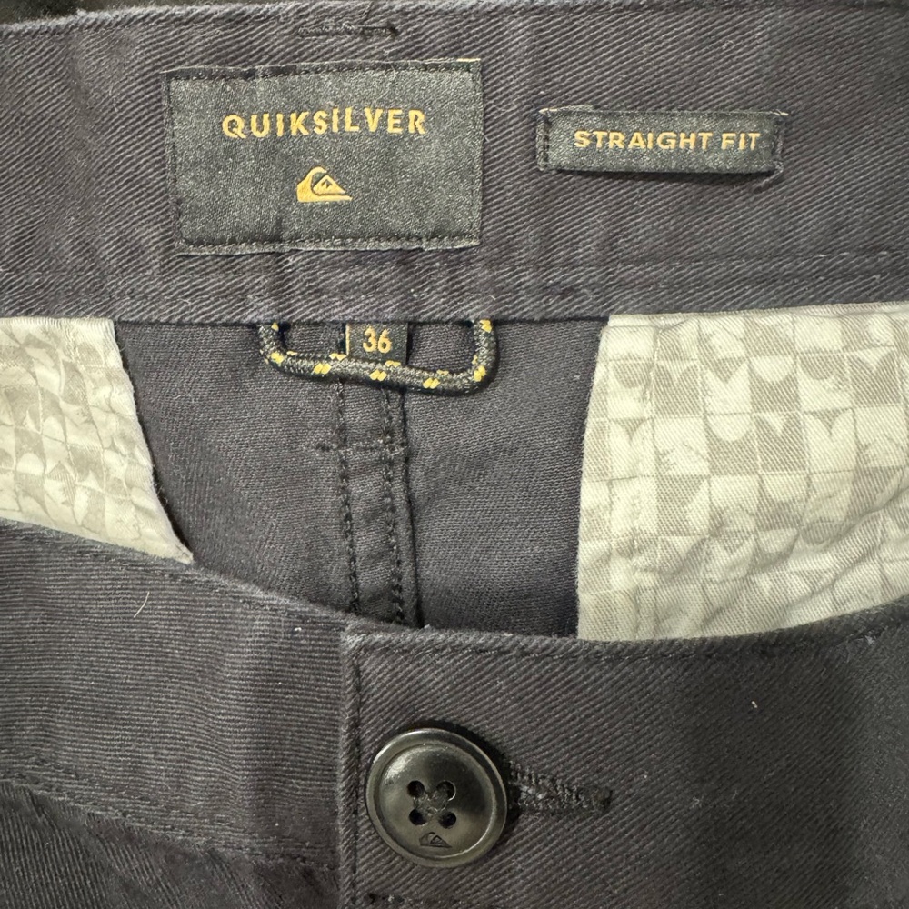 Quicksilver Men’s chino shorts - Picture 4 of 4